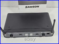 Samson Concert 288 Dual-Channel Handheld Wireless System Black Read